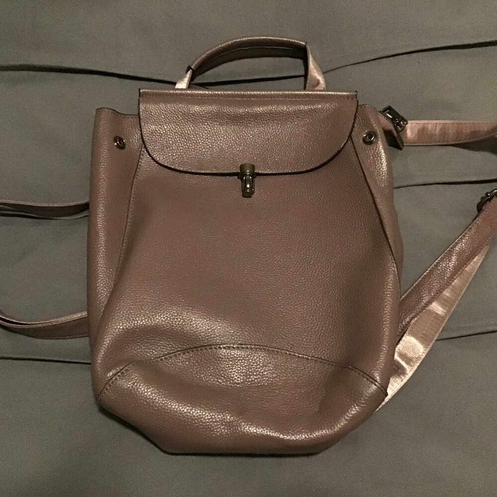Heshe Convertible Backpack / Crossbody Bag